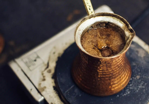 RITUALUL CAFELEI – Cum se bea cafeaua în diferite zone ale globului