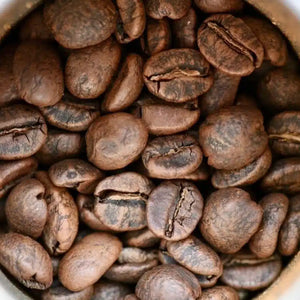 Boabe de cafea de specialitate, folosite la cursul Introducere în lumea cafelei din prăjitoria MABÓ